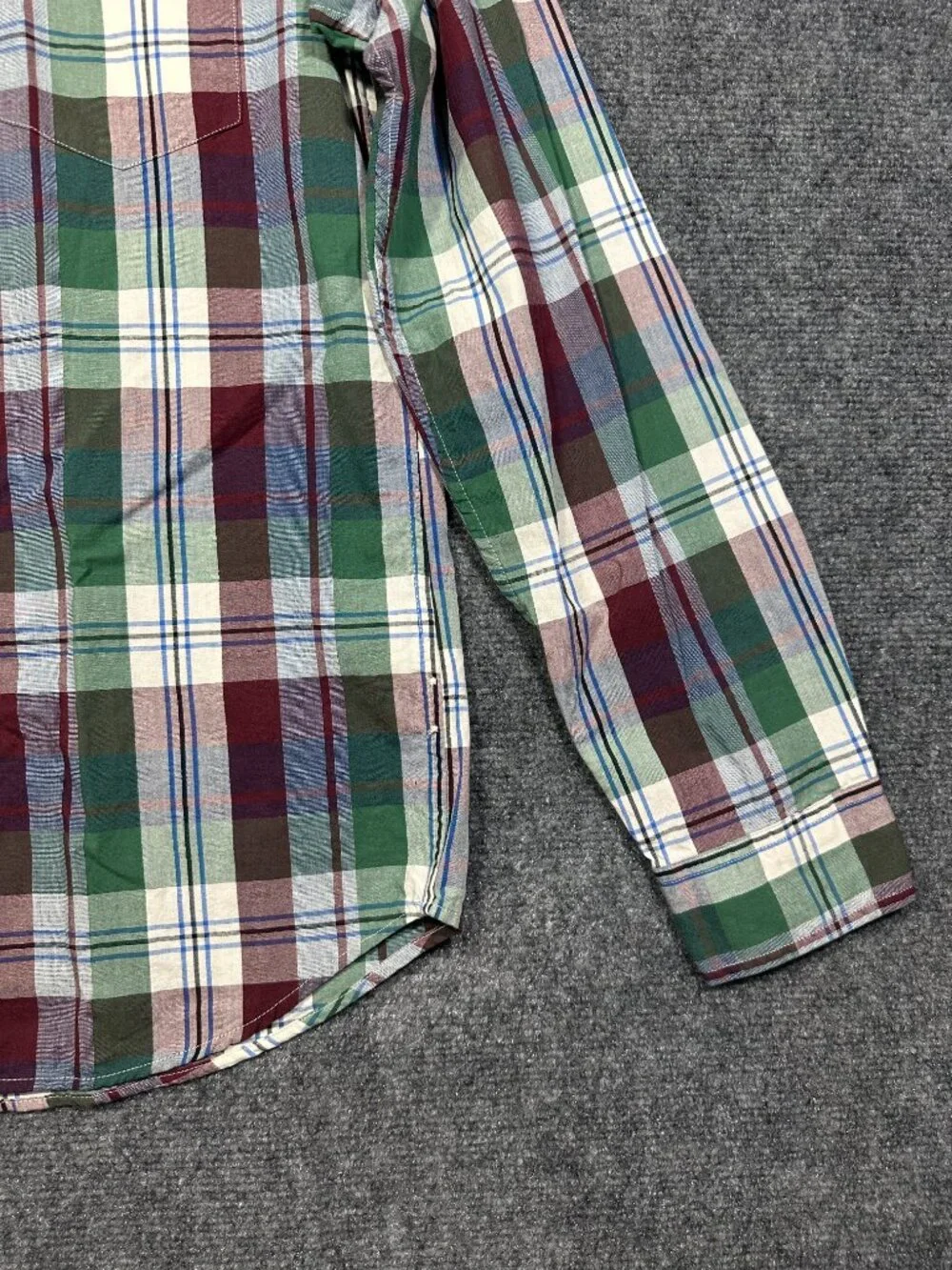 J Crew Shirt Mens Small Slim Fit Button Down Red Green Plaid Cotton Pocket NEW